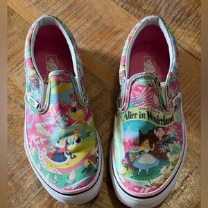 Vans x Disney Alice in Wonderland Girls Size 3 Slip On Shoes Cute Fun Casual Kid